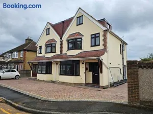 Image of Shortwood Stay