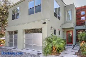 Image of 219 San Miguel