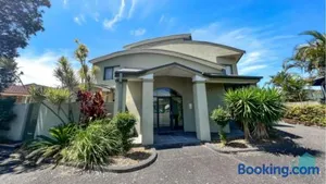 Image of Beachside Beauty