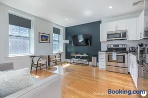 Image of West Broadway Quarters by Thatch