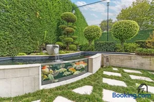 Image of 'Lynwood' Warrawee Manor- Koi Home