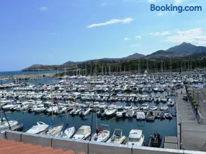 Image of Duplex 4 pièces avec terrasse et solarium, 150m de la mer, parking privé, ascenseur - FR-1-225-655