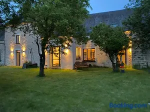 Image of Gîte élégant en Essonne, proche de Paris, La Ferme du Châtaignier