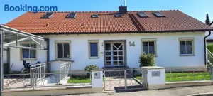 Image of helle Souterrainwohnung nähe Flughafen, Landshut und München 1 bis 5 Personen