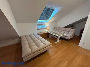 Image of Pod-Inn 坡顶公寓-文化谷仓