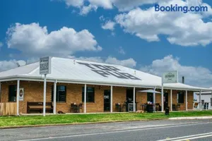 Image of Deepwater Hotel