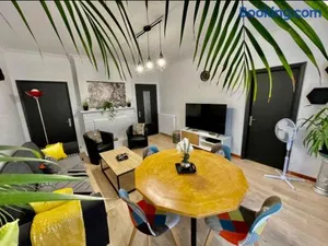 Image of Très grand appartement à 10 min à pied du centre