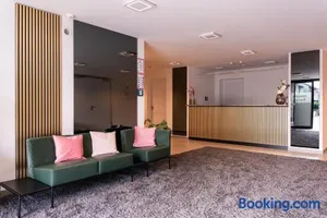 Image of Living Neuburg