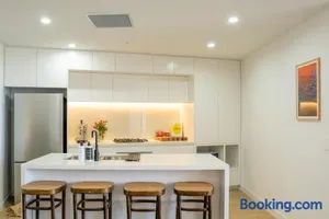 Image of Executive Rental - Campbelltown