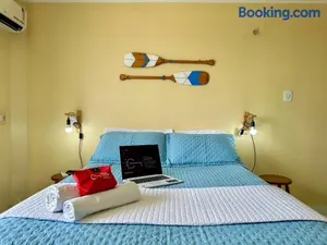 Image of (304) Mar e Sol na Praia da Litorânea