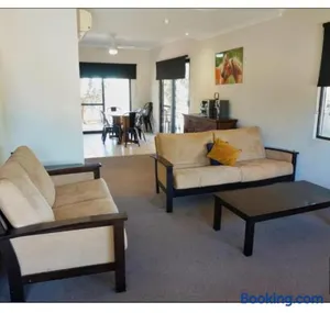 Image of The Ningaloo breeze villa 6