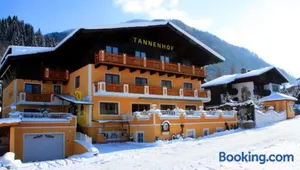 Image of Hotel Garni Tannenhof