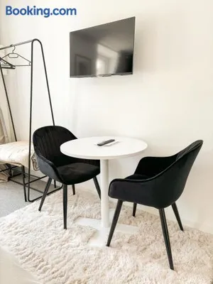 Image of Studio romantique - N6