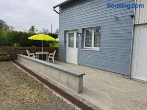 Image of joli petit studio a la campagne