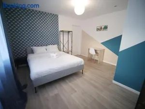 Image of NG Prestige l Lille l Roubaix Gare l Cassel - Netflix - Wifi