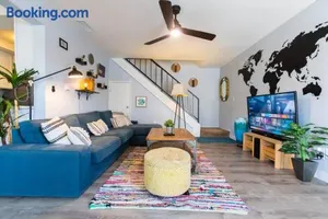 Image of Cali Condo+BBQ+MemoryFoamBeds+12min to Beach