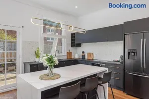 Image of Hobarts Finest, Central location, LUX 3bdm