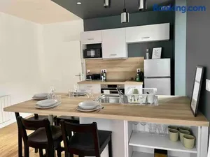 Image of Les Suites Paloises - Appt. 5 : Henri IV