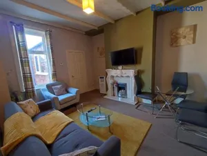 Image of Delightful Central, Seaside Apartment-with free parking