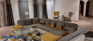 Image of La Villa Jacuzzi et Cinéma "LES 300" à 15 min de Paris JO 2024 et du Stade de France TARIFS PRIVILEGES SEMAINE OU MOIS DISPONIBLE