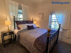Image of Stirling Cottage