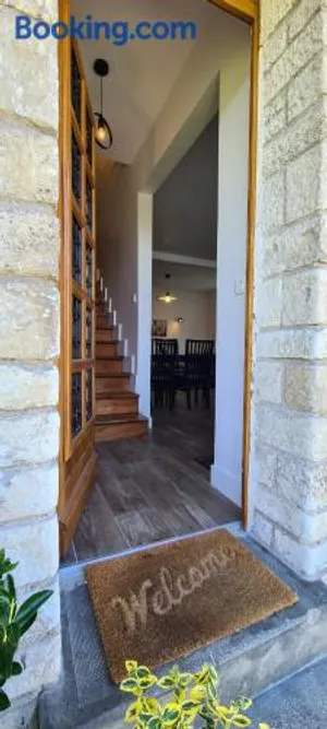 Image of Maison tout confort avec jardin - CHANTILLY, SENLIS, PARC ASTERIX, PARIS CDG