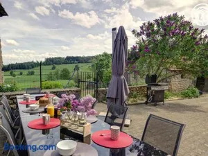 Image of Gîte de charme, 3 chambres, jardin, ping-pong - FR-1-496-253