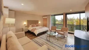 Image of Blue Jacket Motel