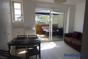 Image of Vannes centre logement 3 pièces avec terrasse