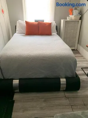 Image of Cassandra’s Private Room Getaway Heart of Brooklyn