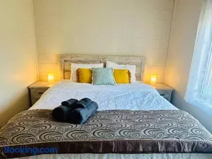 Image of Horsham Unit 1 Paddy's Golden Patch