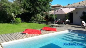 Image of Maison avec piscine chauffée entre océan et bassin