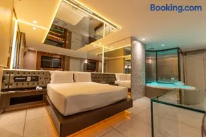 Image of Green Apple Motel