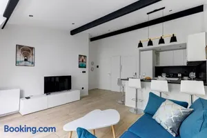 Image of 321 Suite New Delhi - Superbe appartement