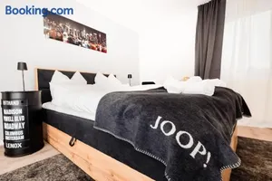 Image of bee Apartments Design NESPRESSO Küche Parkplätze PS5