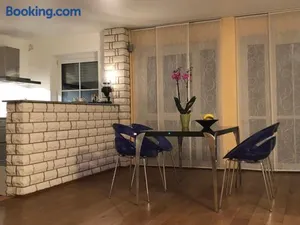 Image of Modernes 4-Zimmer Haus, nahe Messe Düsseldorf (15 min. Internat. Airport)