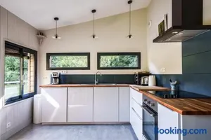 Image of La cabane du pont du Douet