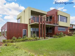 Image of Martyrs Lookout - Luxury Accommodation