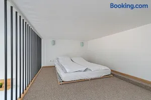 Image of New Town loft apartment with air conditioning by Polo Apartments