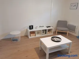 Image of Belle Maison 12p 6 couchages TOURS CENTRE avec jardin