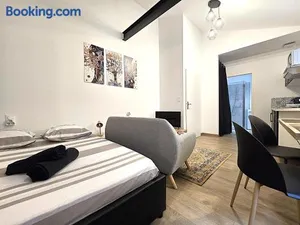 Image of Sublime Cocon pour deux - 1 lit double - Hypercentre de Montauban - Proche Place Nationale