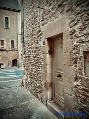 Image of Sarlat-la-Canada appartement entier magnifique