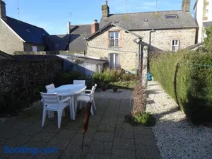 Image of Charming French cottage-gite in the heart of quiet Gorron