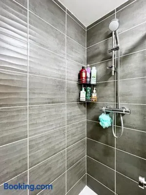 Image of Private Bedroom - Modern Flat - West End Glasgow