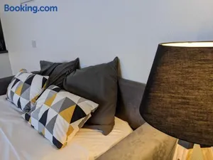 Image of Paris Expo Suite Appartement & Parkings dans un hotel 4 etoiles, Porte de Versailles - Check In Autonome 24-7
