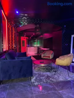 Image of La Suite Marylin, Loft de 90m2 avec Sauna et Jacuzzi