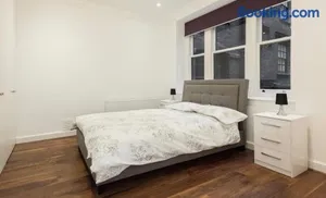 Image of Fleet Street Apartment 1