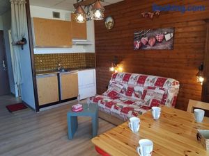 Image of Studio cabine 4 pers, proche pistes, animaux ok, balcon, kit ski - FR-1-636-175