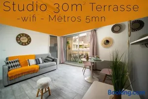 Image of Appartement climatisé tout equipe avec balcon au cœur de Marseille