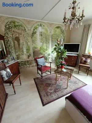 Image of Weltoffenes privates Gästezimmer bei LGBTQ freundlichen Gastgeber der mit in der Wohnung lebt